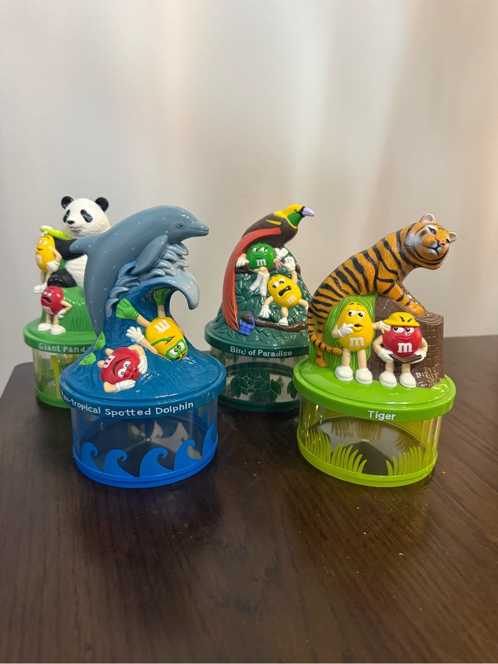 2005 M&M Wild Adventures Endangered Wildlife Coin Candy Banks Set Of 4